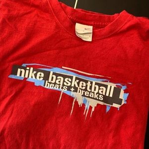 Vintage Nike Graphic